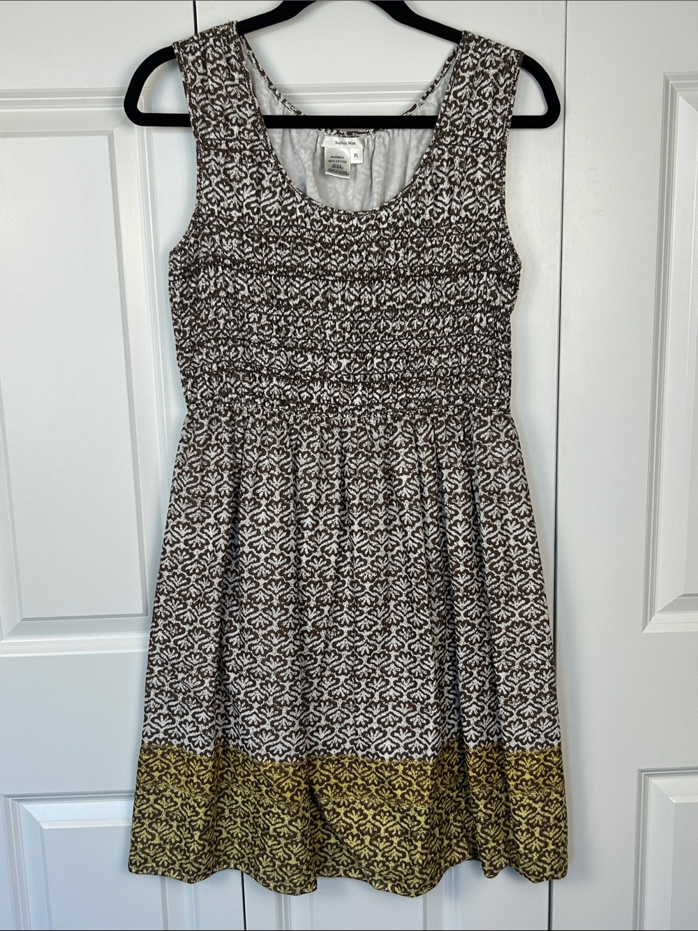 Sophie Max Brown and Ivory Printed Sleeveless Dress